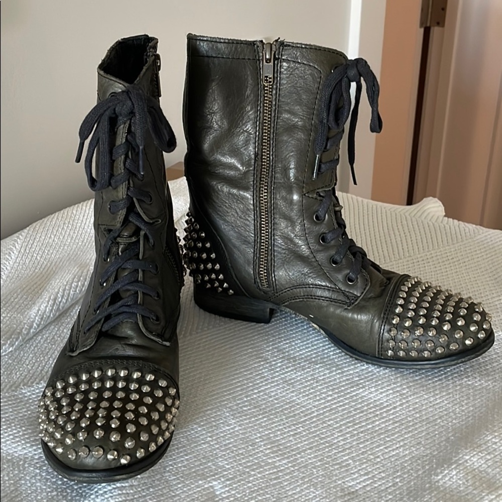 Steve Madden Tarrney Combat Boots - Green